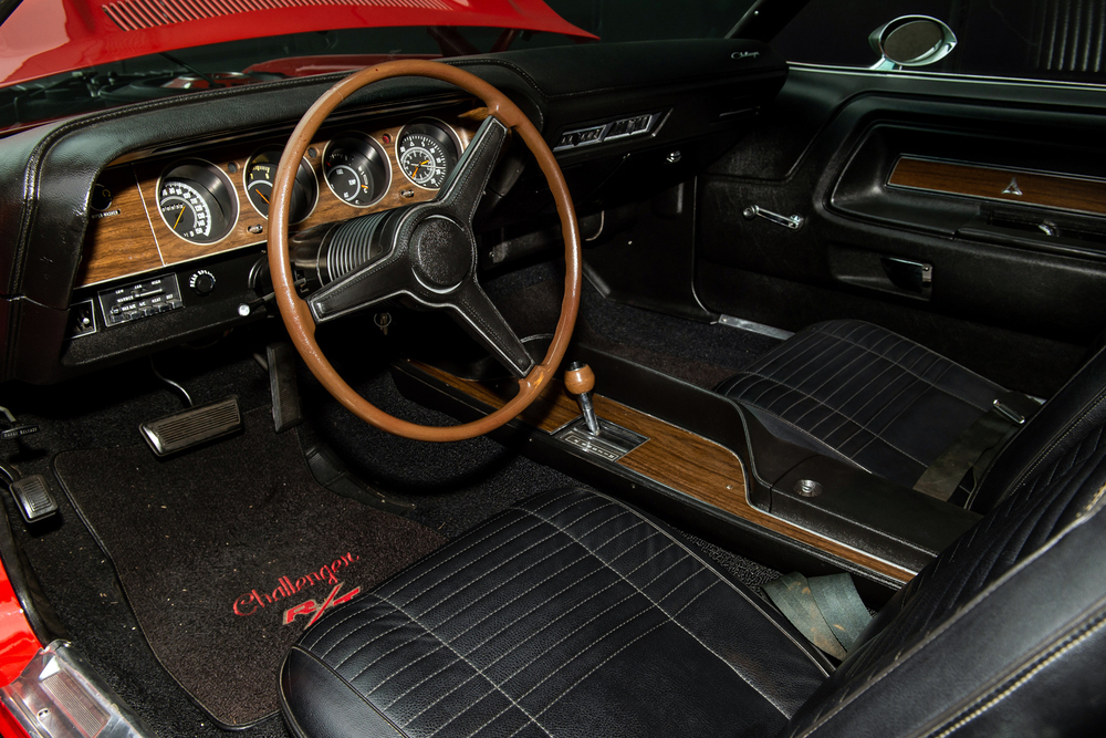 1970 DODGE CHALLENGER R/T 440 - Interior - 237247