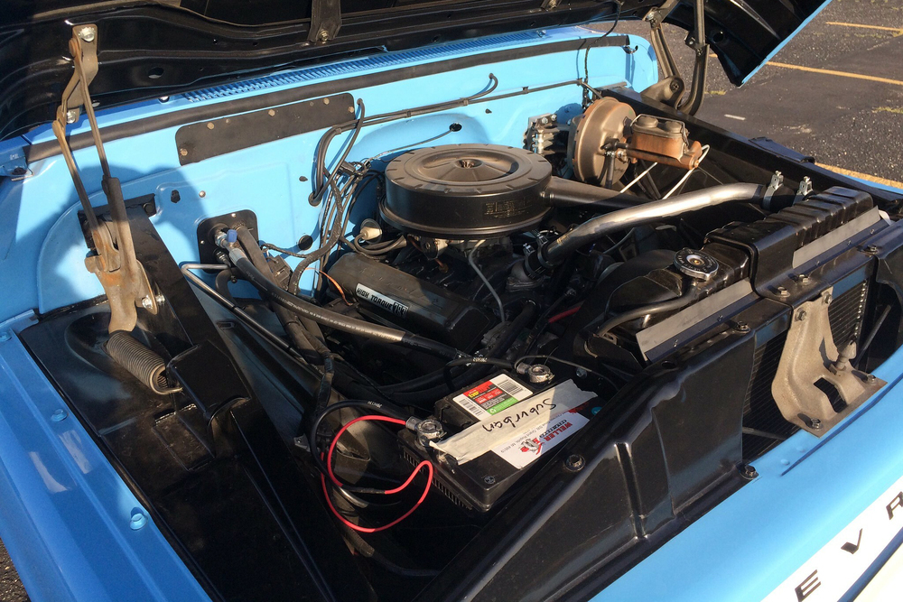 1964 CHEVROLET SUBURBAN - Engine - 237260