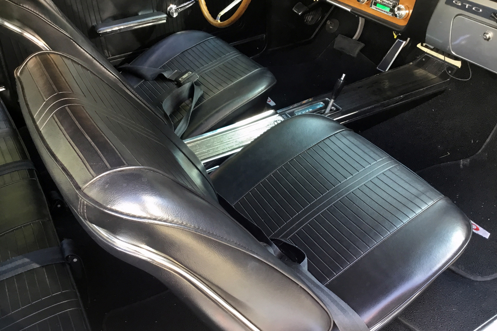 1966 PONTIAC GTO - Interior - 237371