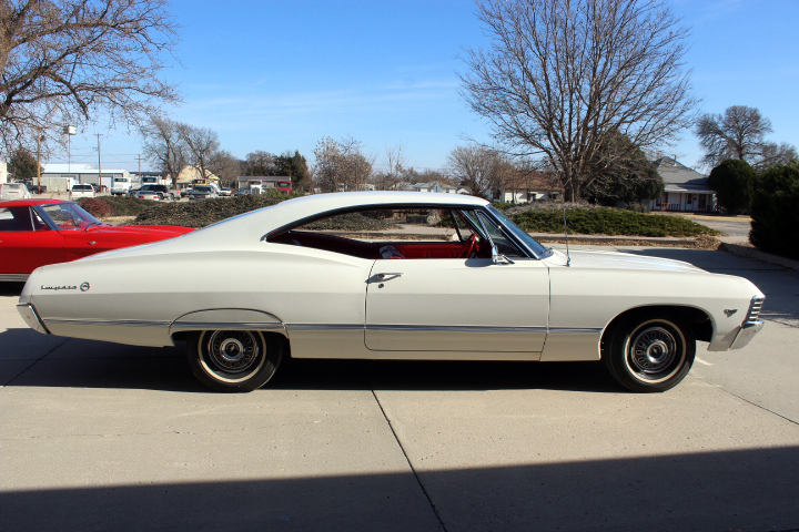 1967 CHEVROLET IMPALA - Side Profile - 237517