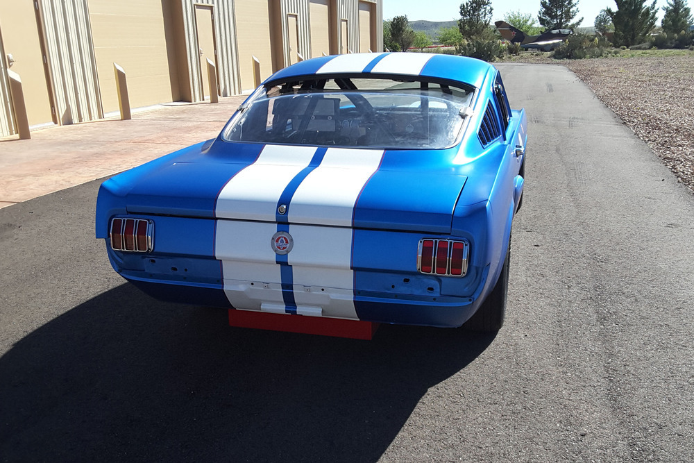 1965 FORD MUSTANG - Rear 3/4 - 237539