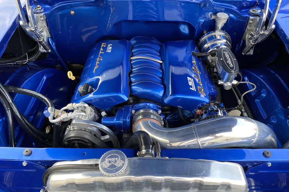 1957 CHEVROLET 210 CUSTOM COUPE - Engine - 237801