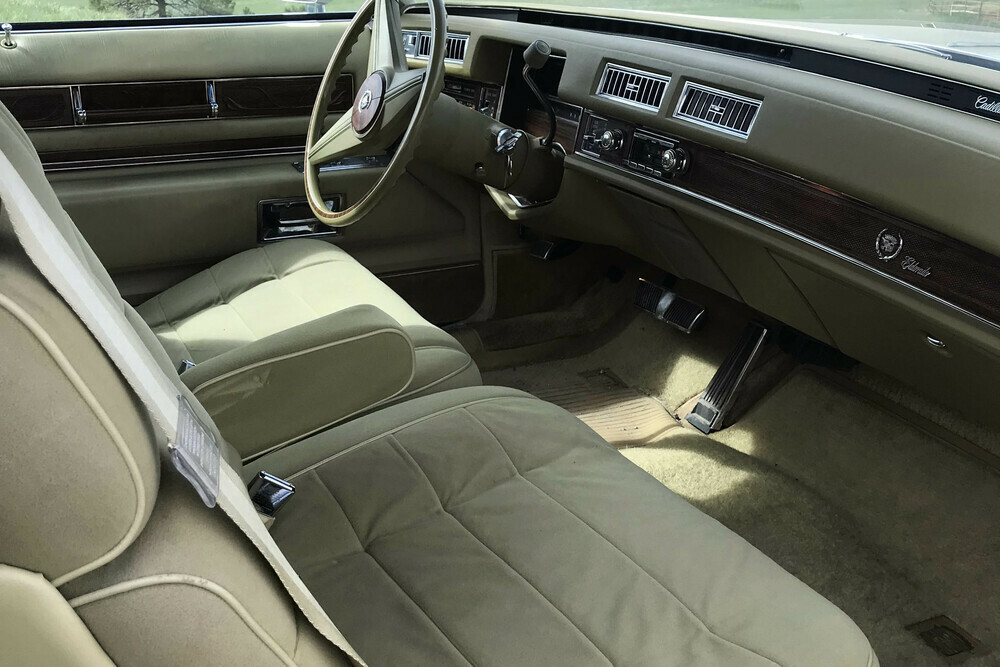 1976 CADILLAC ELDORADO - Interior - 237844