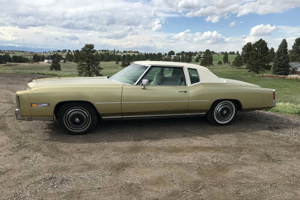 1976 CADILLAC ELDORADO - Side Profile - 237844