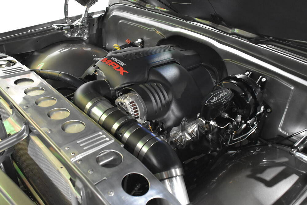 1970 CHEVROLET C10 CUSTOM PICKUP - Engine - 237968