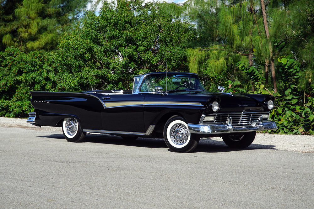 Ford fairlane 500 skyliner