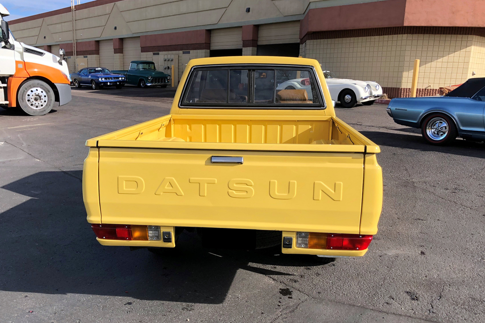 1982 DATSUN PICKUP - Rear 3/4 - 238050