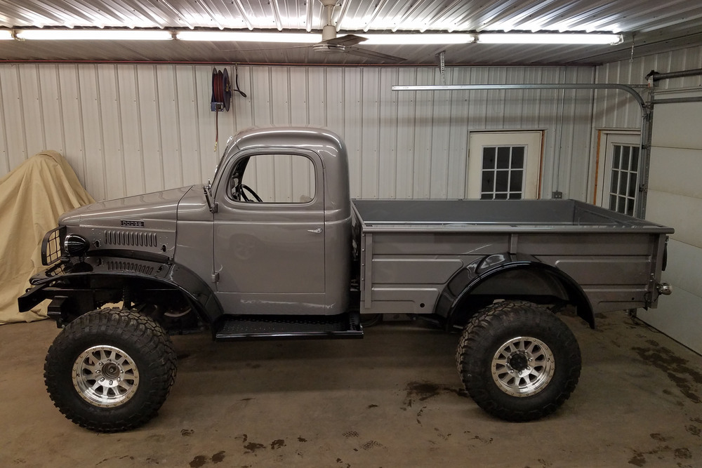 1941 DODGE POWER WAGON - Side Profile - 238139