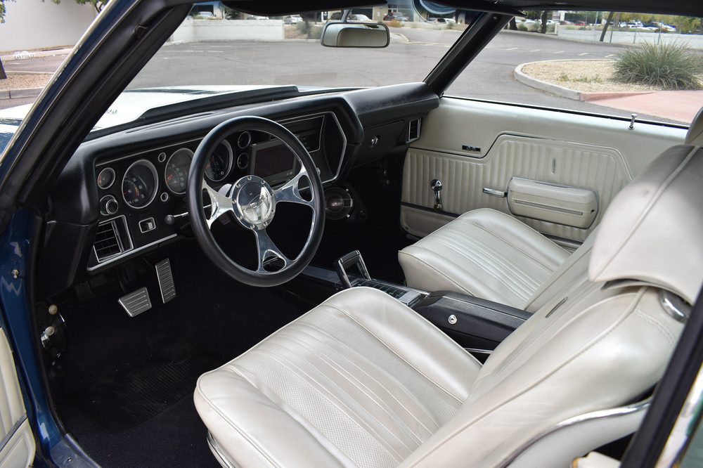 1970 CHEVROLET CHEVELLE SS LS6 CUSTOM COUPE - Interior - 238177