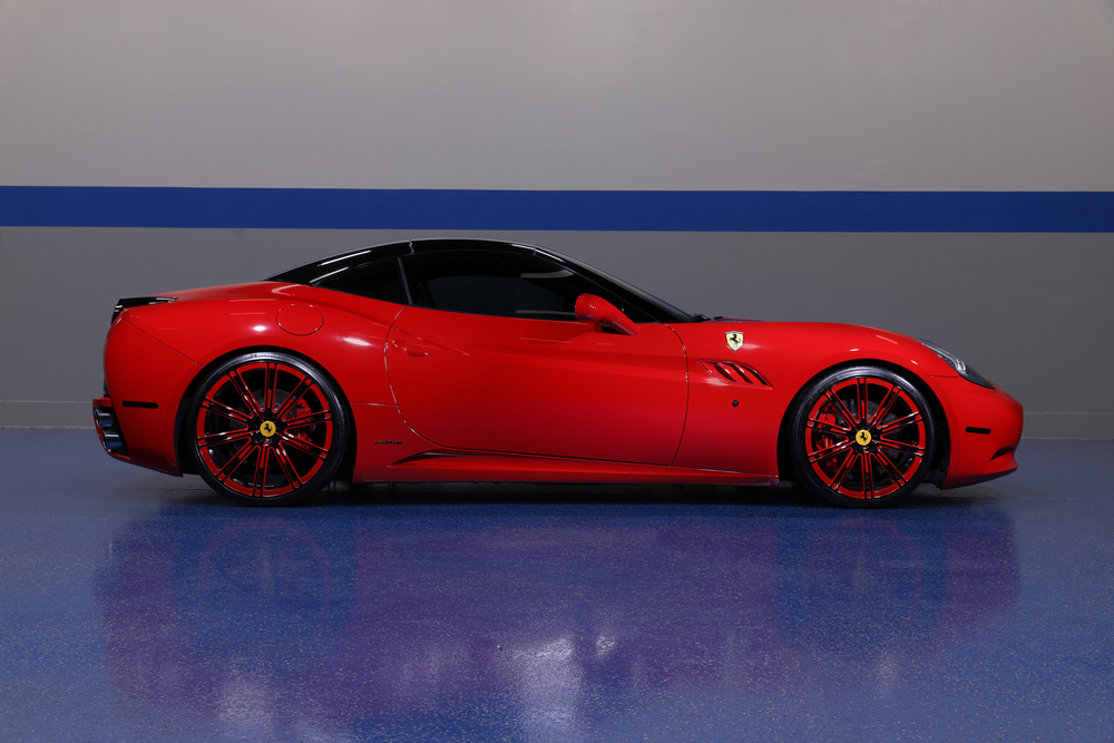 10 Ferrari California