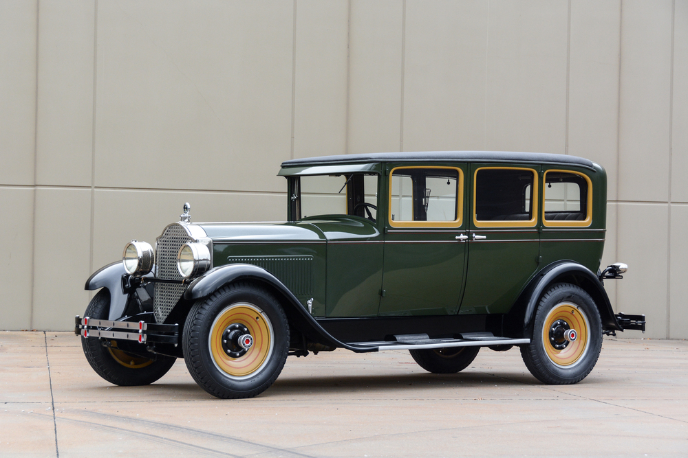 1928 PACKARD 526 SEDAN - Side Profile - 238481