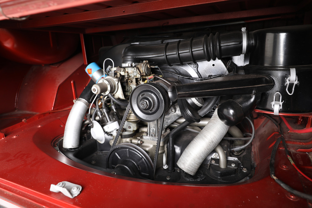 1968 VOLKSWAGEN TYPE II CUSTOM BUS - Engine - 238588