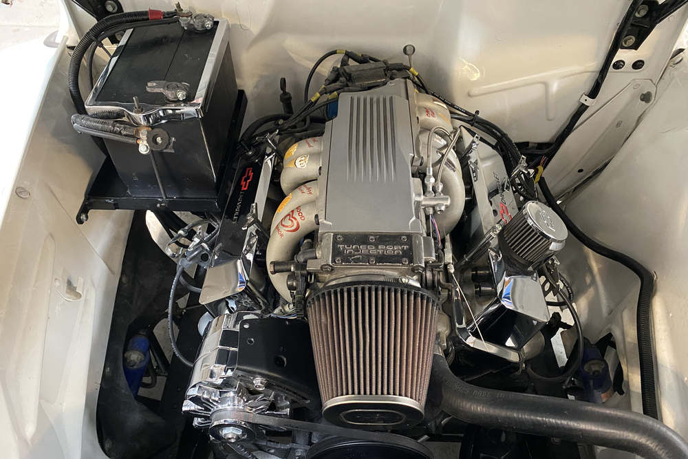 1948 FORD F-1 GOOD HUMOR ICE CREAM TRUCK - Engine - 238640