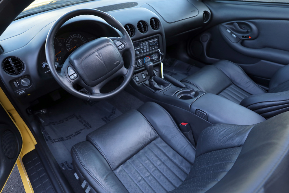 2002 PONTIAC FIREBIRD CONVERTIBLE - Interior - 238815