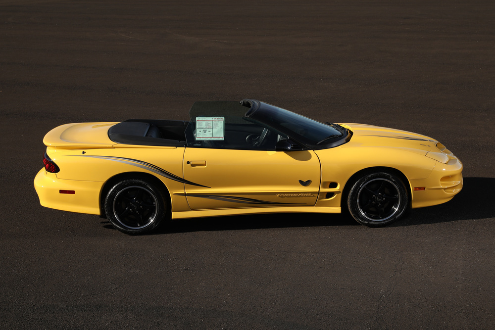 2002 PONTIAC FIREBIRD CONVERTIBLE - Side Profile - 238815
