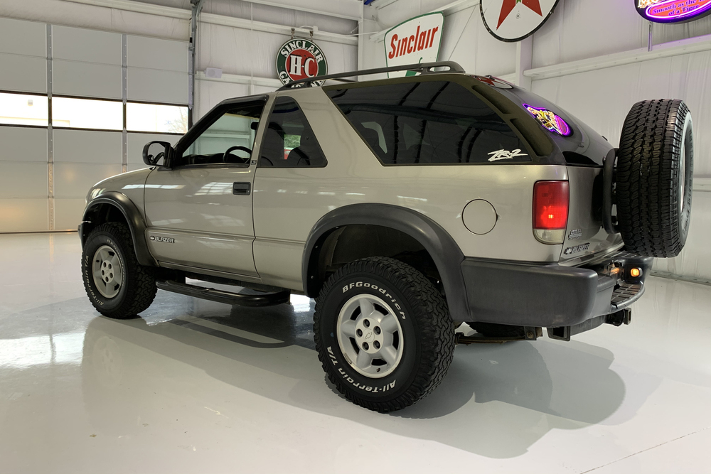 1999 CHEVROLET BLAZER - Rear 3/4 - 239362