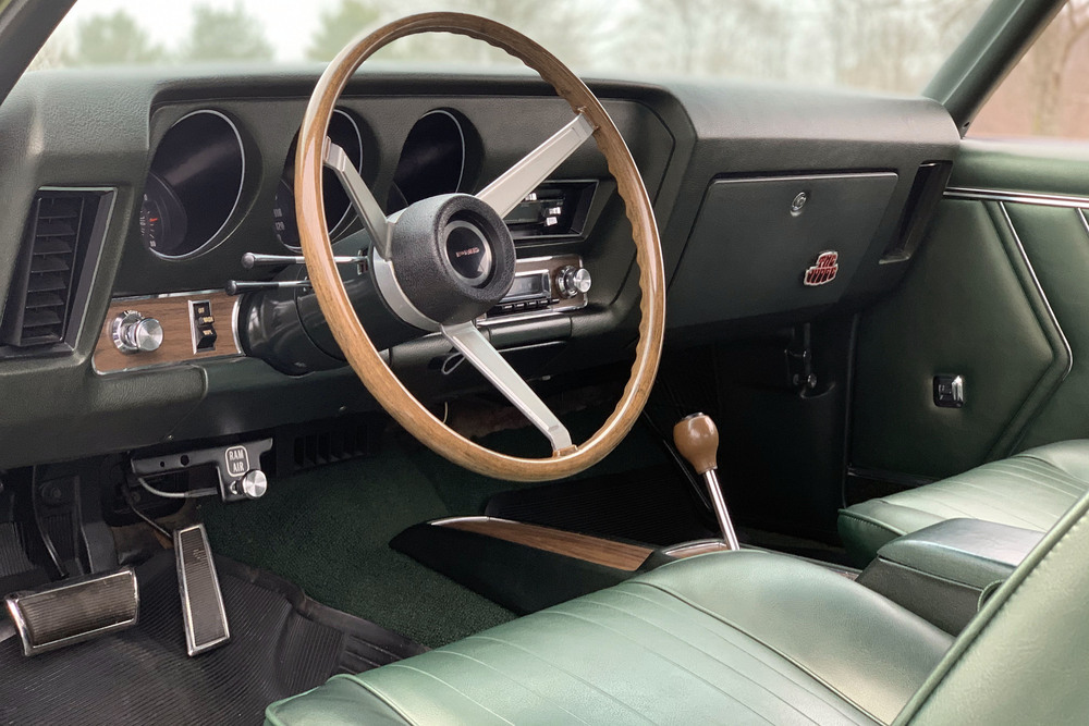 1969 PONTIAC GTO JUDGE CONVERTIBLE - Interior - 239404