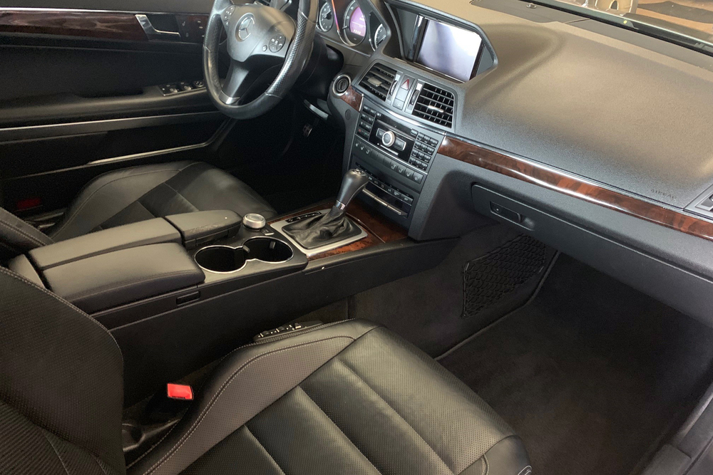 2011 MERCEDES-BENZ E350 CABRIOLET - Interior - 239834