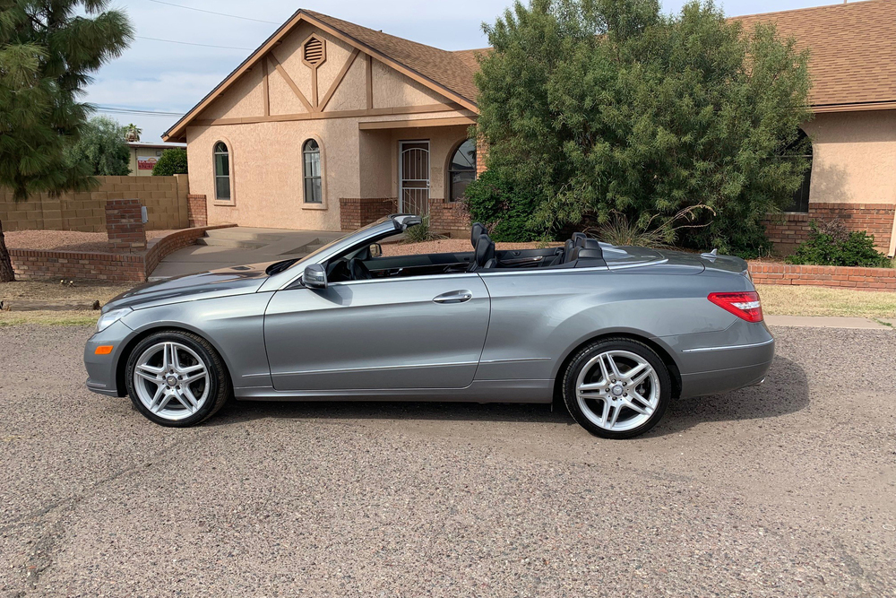 2011 MERCEDES-BENZ E350 CABRIOLET - Side Profile - 239834