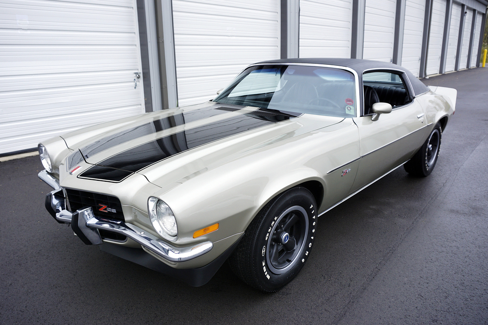 1973 CHEVROLET CAMARO Z/28 - Front 3/4 - 241230