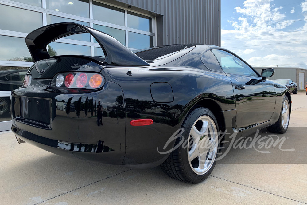 1993 TOYOTA SUPRA PREMIER EDITION TWIN TURBO - Rear 3/4 - 241233