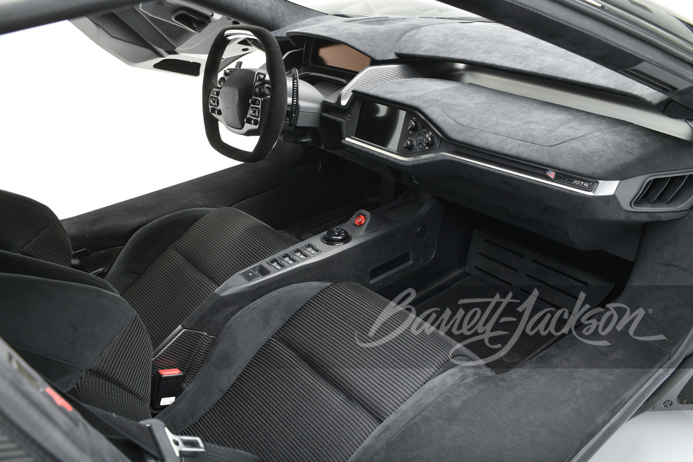 2018 FORD GT - Interior - 241266