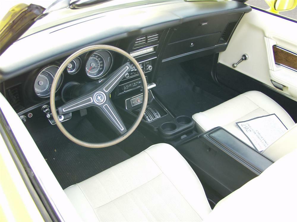 1973 FORD MUSTANG CONVERTIBLE - Interior - 24162