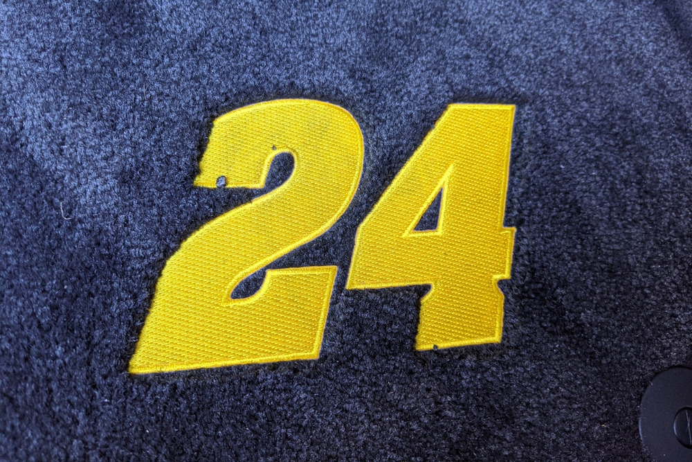 2020 CHEVROLET CAMARO 2SS HERTZ-HENDRICK MOTORSPORTS CUSTOM COUPE - Misc 9 - 242165
