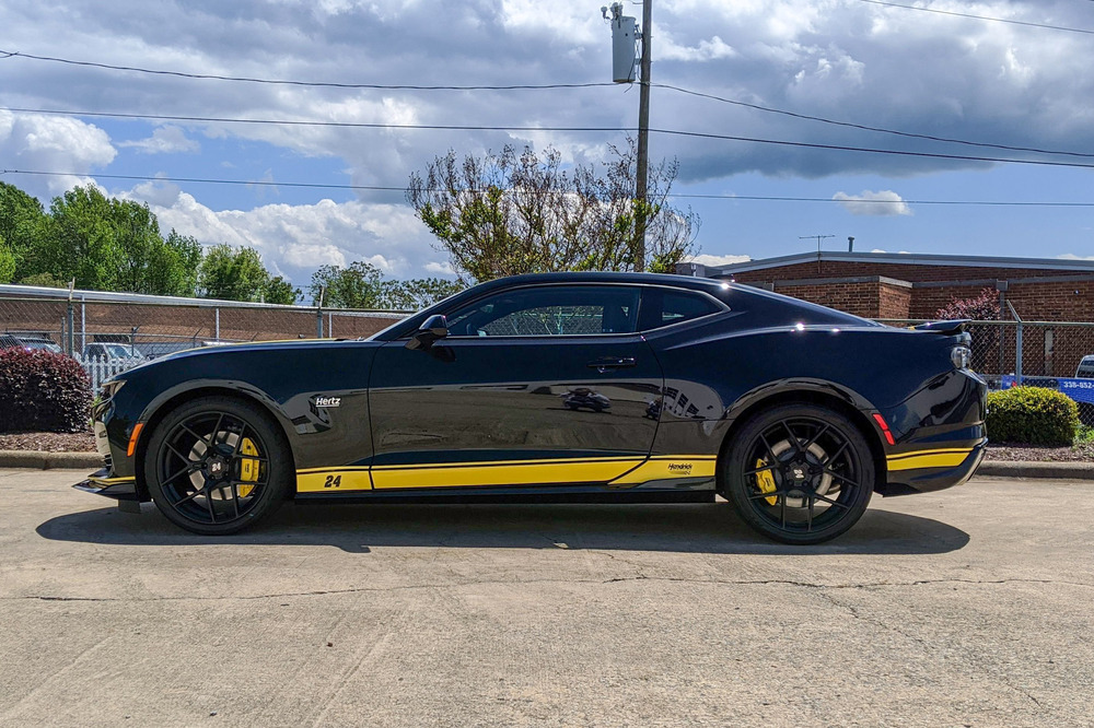 2020 CHEVROLET CAMARO 2SS HERTZ-HENDRICK MOTORSPORTS CUSTOM COUPE - Side Profile - 242165