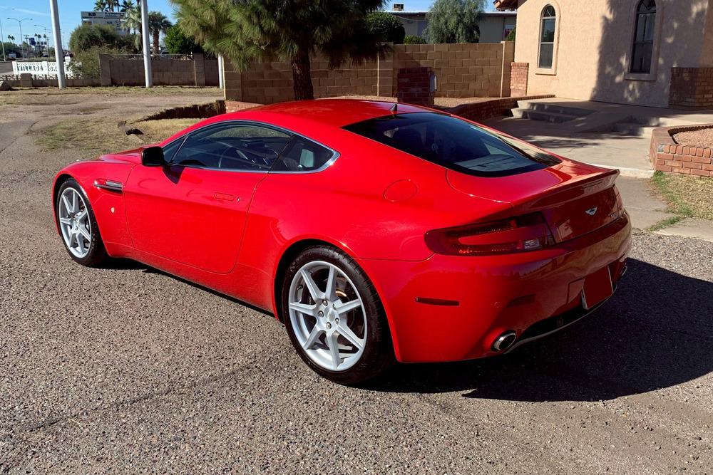 2006 ASTON MARTIN VANTAGE