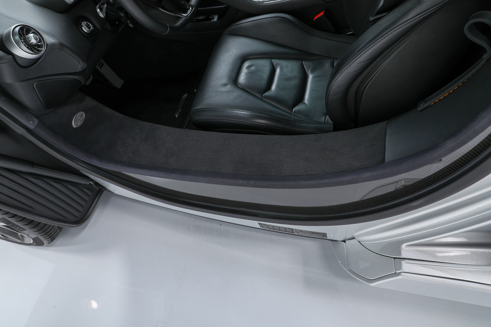 2012 MCLAREN MP4-12C - Misc 41 - 242438