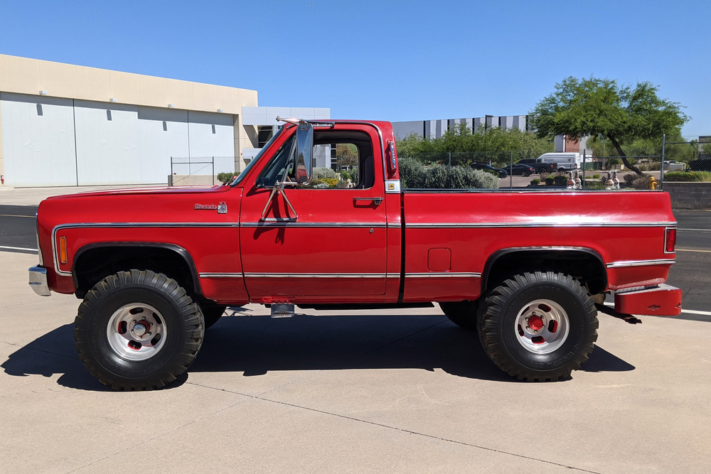 1979 CHEVROLET K10 CUSTOM PICKUP - Side Profile - 242568