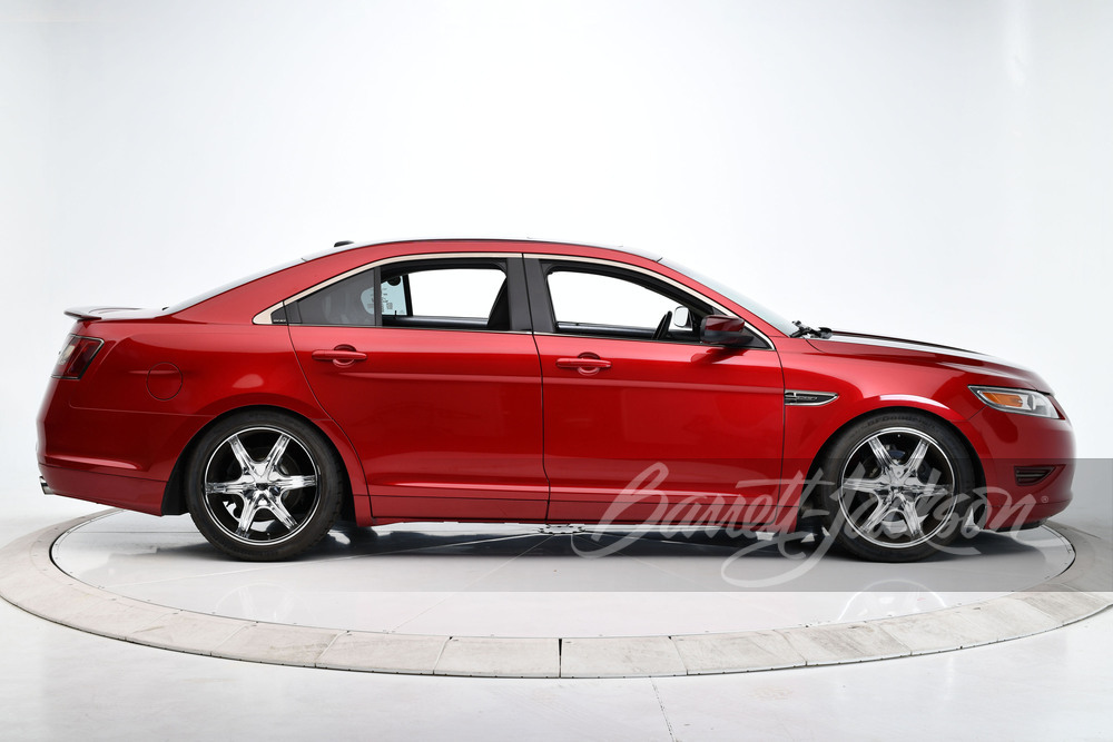 2010 FORD TAURUS SHO CUSTOM SEDAN - Misc 12 - 242949