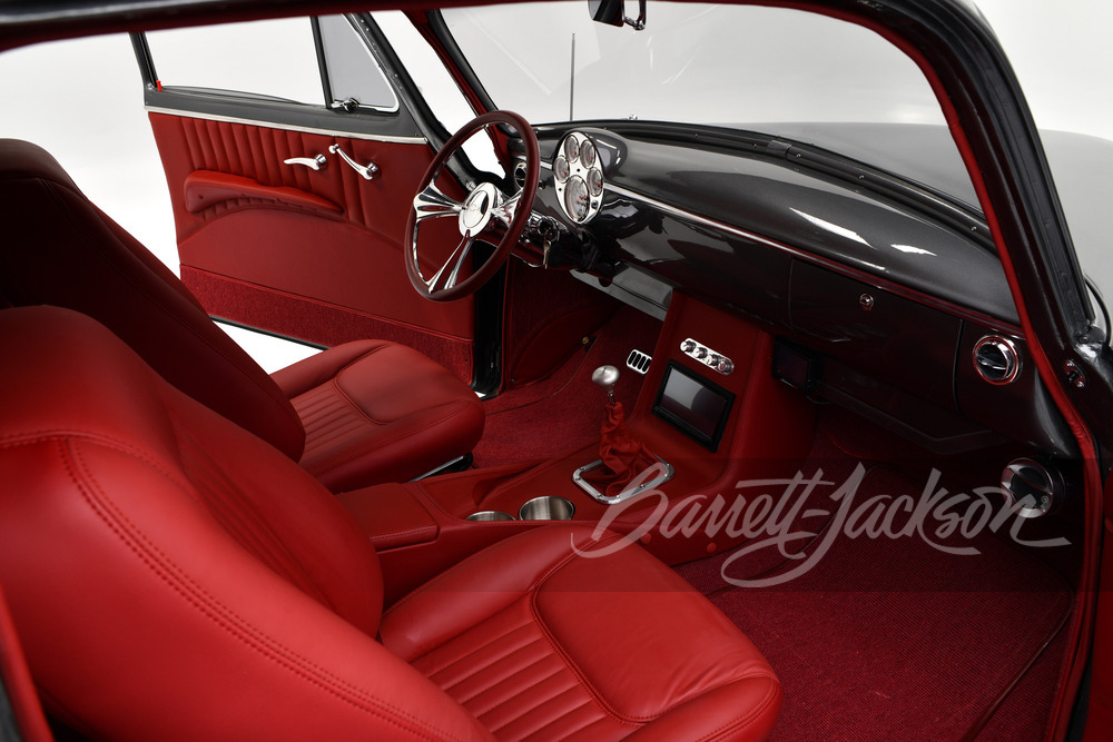 1950 CHEVROLET STYLELINE CUSTOM COUPE - Interior - 242991