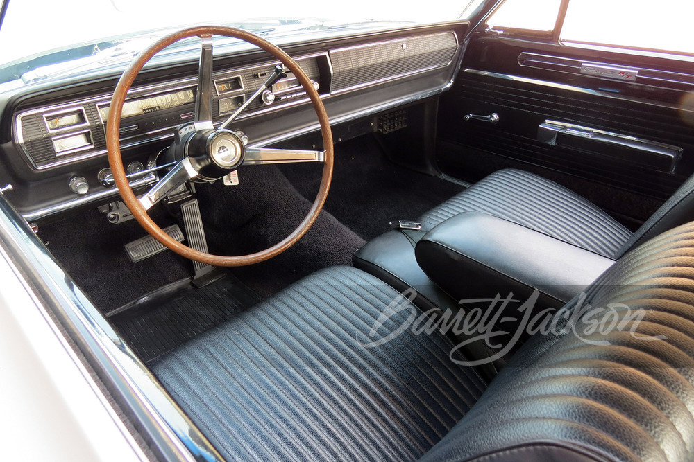 1967 DODGE CORONET R/T 426 HEMI - Interior - 243014