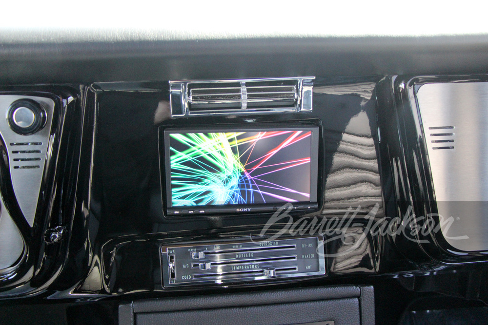 1968 CHEVROLET C10 STEPSIDE CUSTOM PICKUP - Misc 13 - 243079