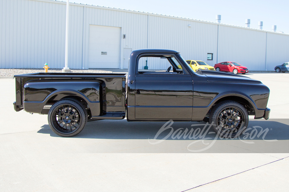 1968 CHEVROLET C10 STEPSIDE CUSTOM PICKUP - Side Profile - 243079