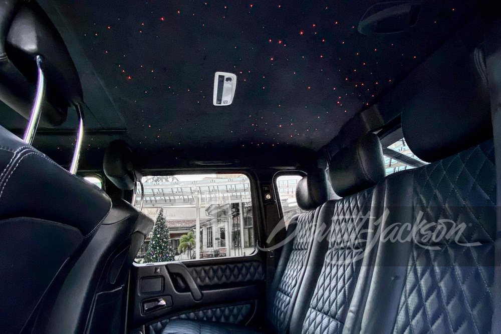 2017 MERCEDES-BENZ G63 AMG CUSTOM 6X6 SUV - Interior - 243175