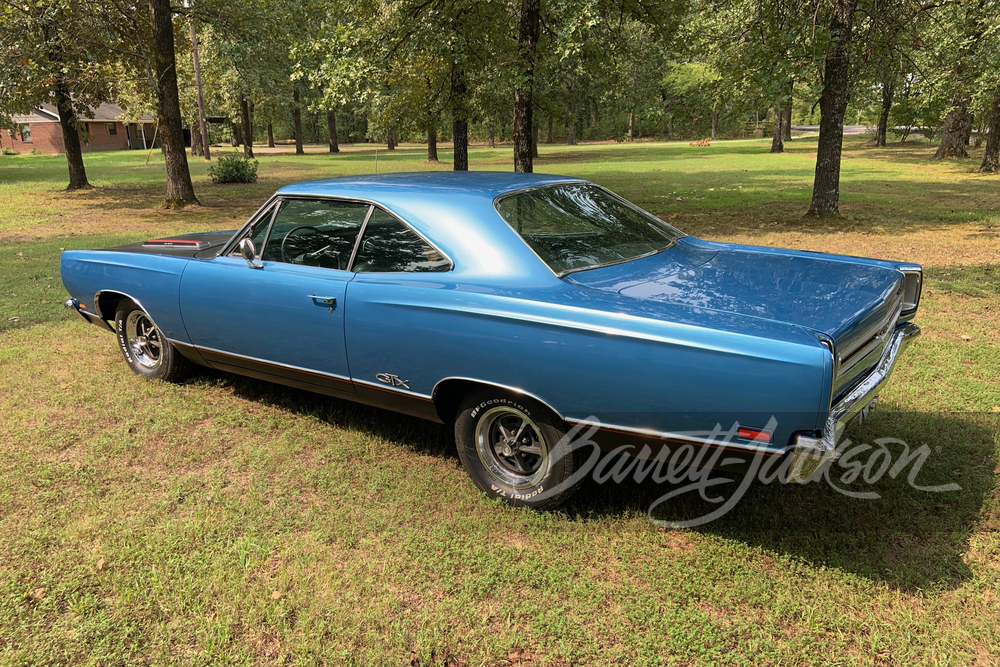 1969 PLYMOUTH GTX - Rear 3/4 - 243199