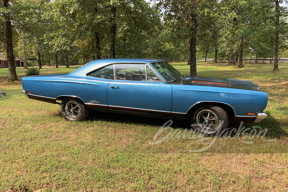 1969 PLYMOUTH GTX - Side Profile - 243199