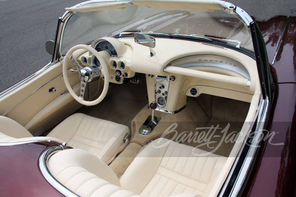 1959 CHEVROLET CORVETTE CUSTOM CONVERTIBLE - Interior - 243235