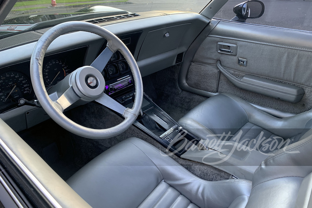 1978 CHEVROLET CORVETTE L82 PACE CAR - Interior - 243373