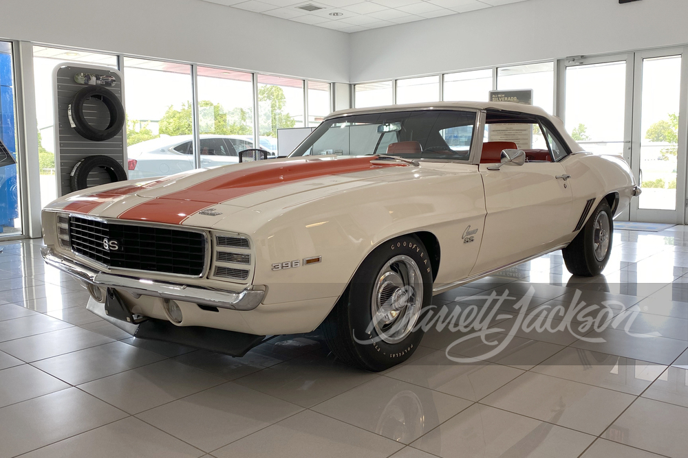 1969 CHEVROLET CAMARO INDY PACE CAR CONVERTIBLE - Front 3/4 - 243402