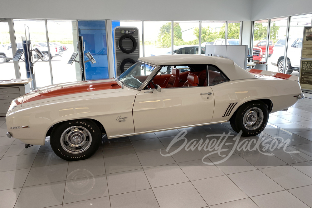1969 CHEVROLET CAMARO INDY PACE CAR CONVERTIBLE - Side Profile - 243402