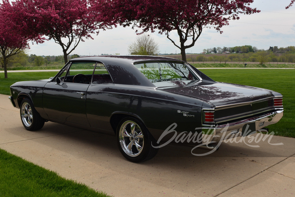 1967 CHEVROLET CHEVELLE CUSTOM HARDTOP - Rear 3/4 - 243725