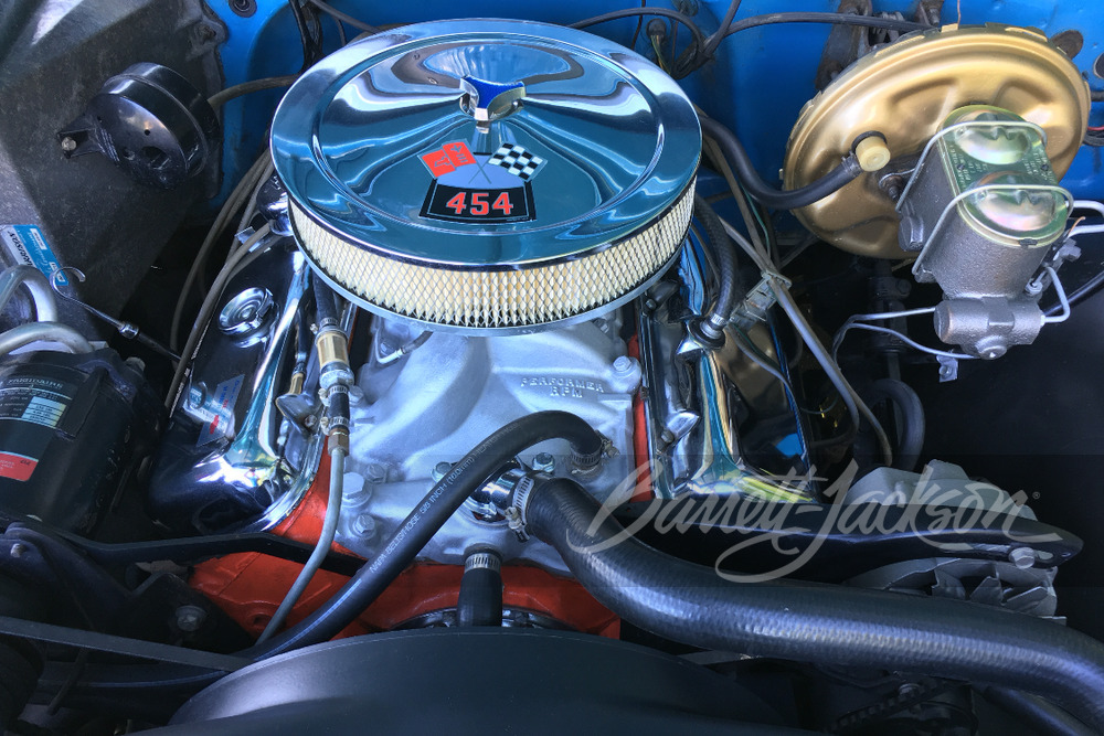 1972 CHEVROLET C10 SUPER CHEYENNE PICKUP - Engine - 244063
