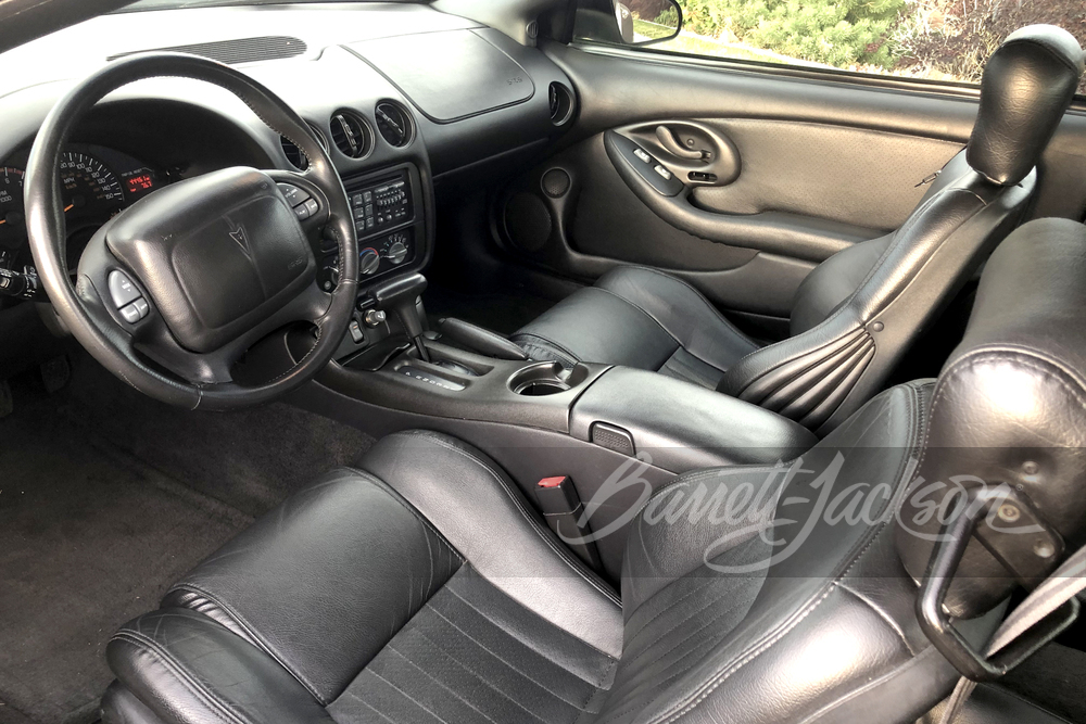 2002 PONTIAC FIREBIRD TRANS AM - Interior - 244070