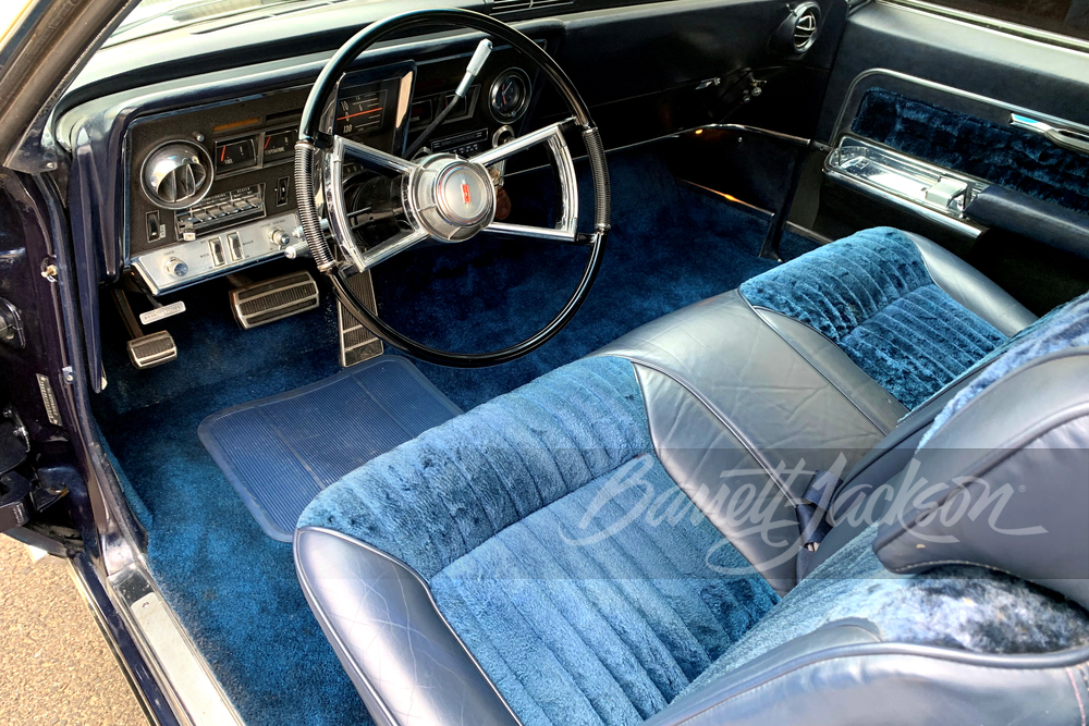 1966 OLDSMOBILE TORONADO SPORT COUPE - Interior - 244093