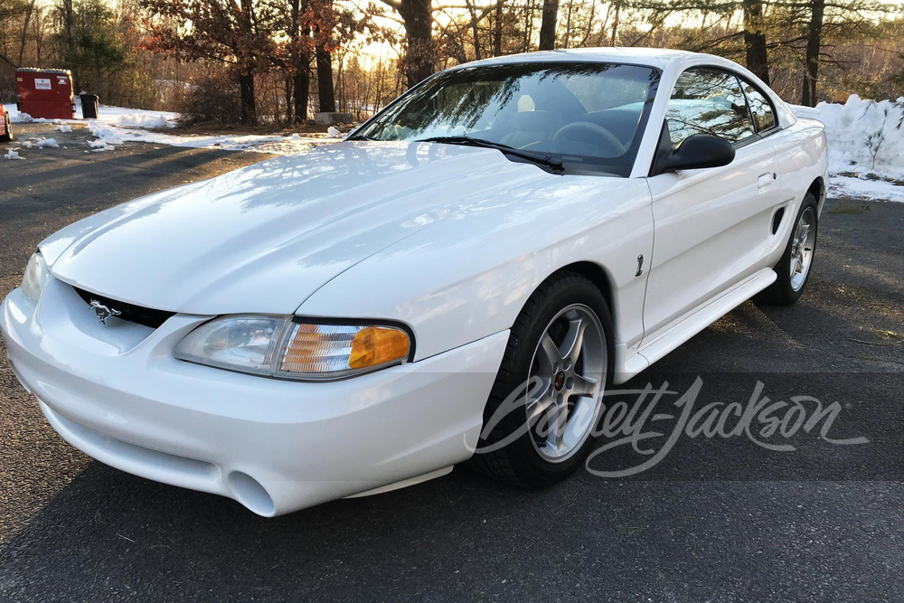 1995 FORD MUSTANG COBRA R - Front 3/4 - 244107