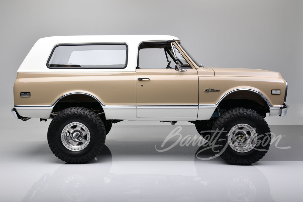 1969 CHEVROLET K5 BLAZER CUSTOM SUV - Side Profile - 244299